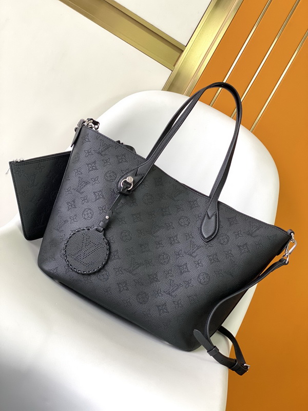 LV Handbags AAA(Women)-818