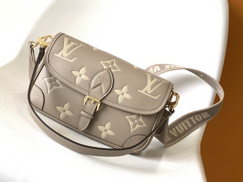 LV Handbags AAA(Women)-1657