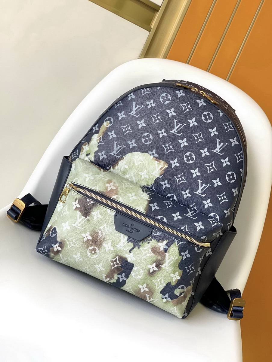 LV Backpack(AAA)-163