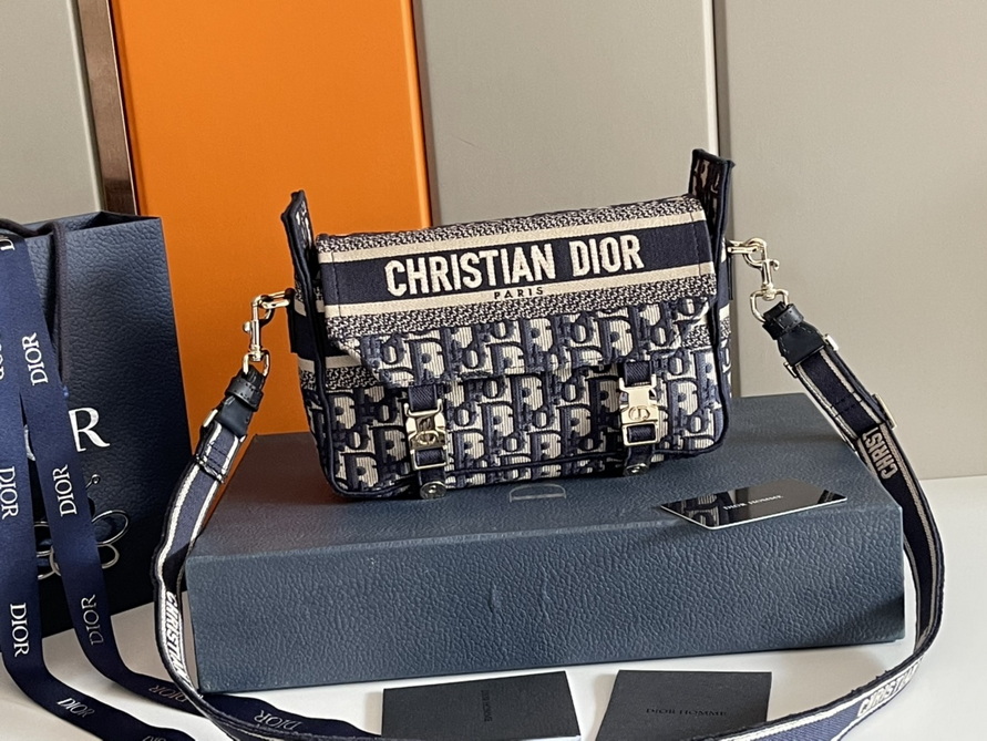 Dior Handbags AAA(Women)-248