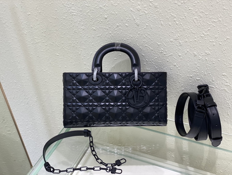 Dior Handbags AAA(Women)-398