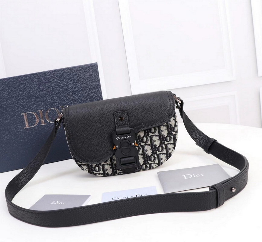 Dior Handbags AAA(Women)-405