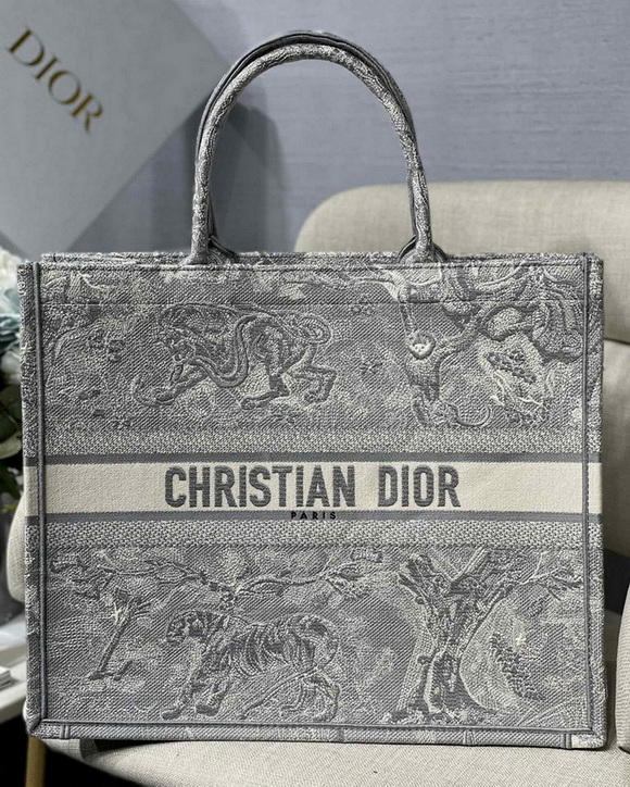 Dior Handbags AAA(Women)-426