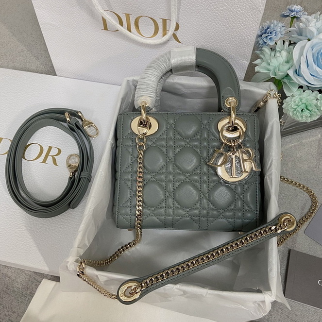 Dior Handbags AAA(Women)-129