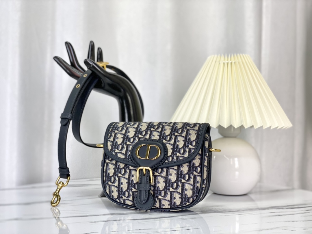 Dior Handbags AAA(Women)-494