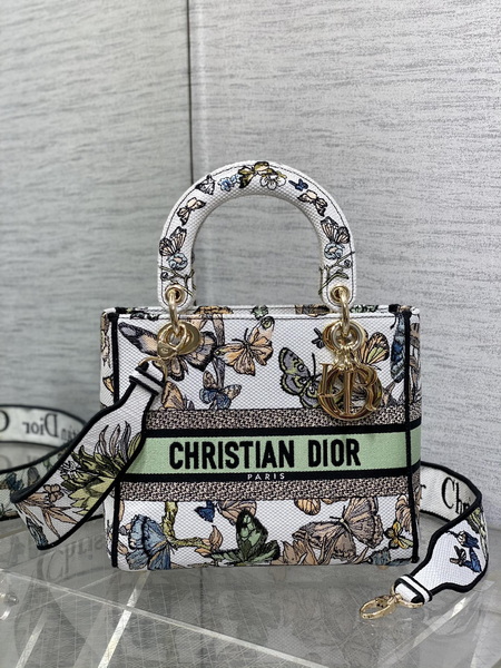 Dior Handbags AAA(Women)-610