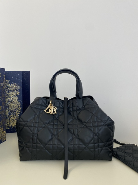 Dior Handbags AAA(Women)-623