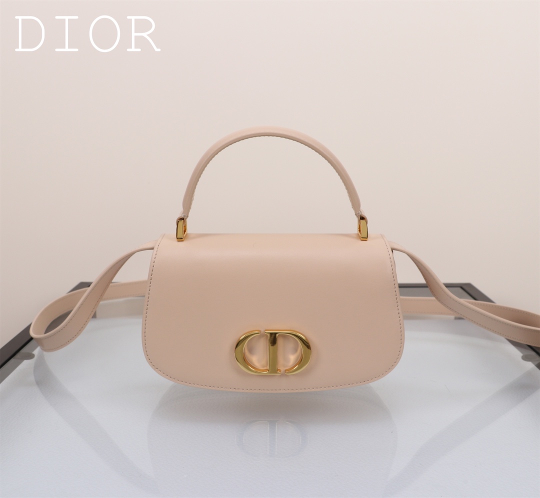 Dior Handbags AAA(Women)-681