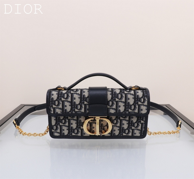 Dior Handbags AAA(Women)-696