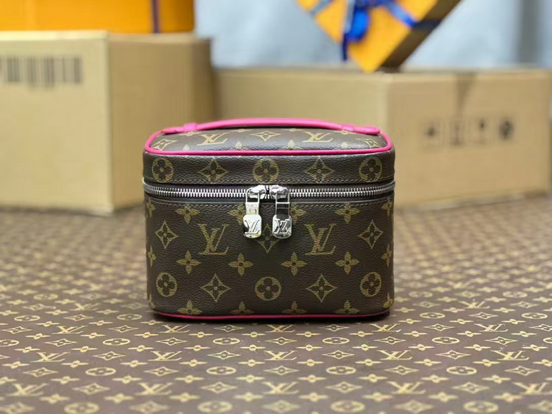 LV Makeup Bag(AAA)-001